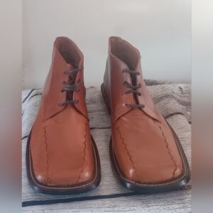 Men's Tan Leather Chukka Boots